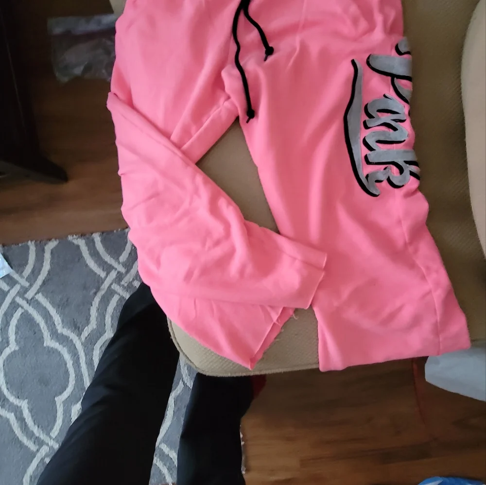 Sweatsuit - Picture 3 of 3